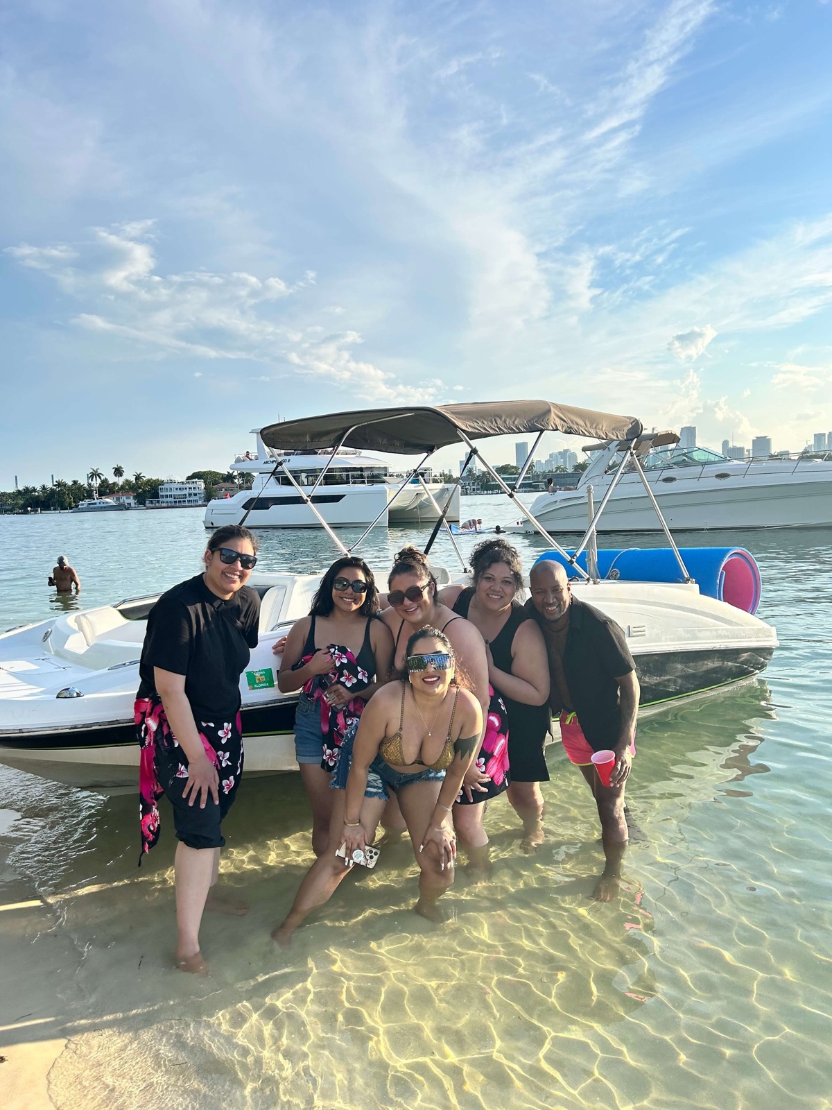 Haulover Sandbar 4-Hour Private Tour — photo 4 of 6